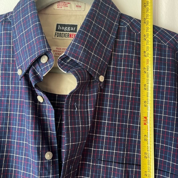 Haggar Forever New long sleeve button up plaid shirt men’s size medium - Picture 6 of 9